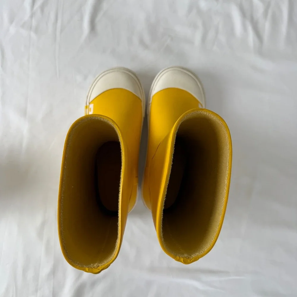 Burberry Kids Yellow Rubber Logo Rain‎ Boots Size EU32 US13.5-1
